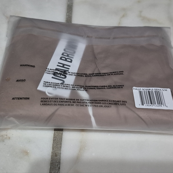 Joah Brown Nude Scoop Neck Long Sleeve Sienna S/M subtle shine - Picture 4 of 7